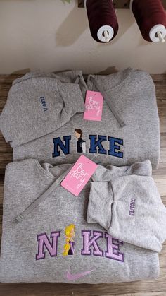 Matching Hoodies For Couples Nike, Rapunzel Y Flynn, Hoodies For Couples, Matching Hoodies For Couples, Disney Couple, Matching Hoodies, Cute Date Ideas, Cute Nike Outfits, Bf Gifts