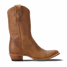 The Plain Jane is a Lane Boot OG - proven to stand the test of time in style and comfort. You'll look good in her now and years to come. Available in a spectrum of neutral colors to pair with any outfit. $169.99 West Desperado, Round Toe Cowboy Boots, Desert Clay, Lane Boots, Roper Boots, Plain Jane, Boots Casual, Red Suede, Casual Boots