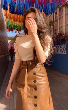 Skirt And Top Western, Freshers Party Outfit, Knee Length Skirt Outfit, Stylish Modest Outfits, Workplace Fashion, Cute Modest Outfits, Chique Outfits