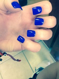 dark blue nails Blue Nails Bright, Nails Blue And Silver, Nails Dark Blue, Bright Blue Nails, Blue And Silver Nails, Lisa Hair, Dark Blue Nails, Nails Bright, Nails Dark