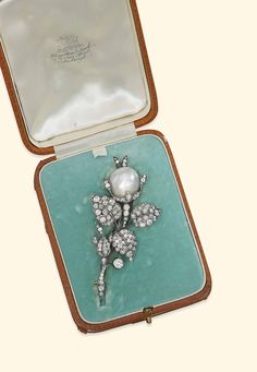 A 19TH CENTURY NATURAL PEARL AND DIAMOND BROOCH Diamond Brooches, Earrings Ideas, Pearl Jewels, Vintage Jewelry Art, Brooch Jewelry, Pearl Brooch, Natural Pearl