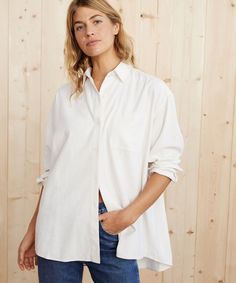 Relaxed Oversized Shirt Ivory Linen Shirt Outfit, Everyday Uniform, Levis T Shirt, Oversize Sleeves, Blue Striped Shirt, Jenni Kayne, Twill Shirt, Slim Fit Shirt, Raw Silk