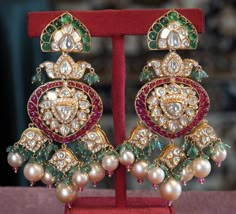 Mango Mala Jewellery, Yellow Diamond Jewelry, Jewellery Kundan, Earrings Kundan, Diamond Chandelier Earrings