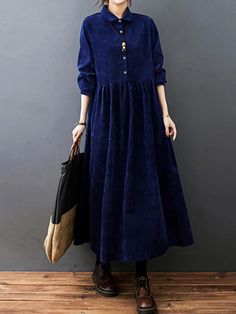 Nostalgic A-Line Corduroy Midi Dress: Vintage-Inspired with Split-Joint and Lapel Detail Blue Peter, Maxi Dresses Fall, Velvet Maxi Dress, Corduroy Dress, Vestidos Vintage, Blue Midi Dress, Peter Pan Collar, Types Of Skirts, Blouse Styles