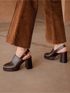 Platform pump - Savannah - Ristretto - Women - Bobbies Outfits With Mules, Mules Outfit, Platform Mules, Platform Clogs, Women's Clogs, Womenswear Fashion, Womens Clogs