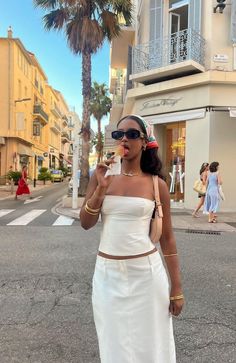 Napa Valley Aesthetic Outfit, Spain Outfit Ideas February, Italian Night Outfit, Europe Airport Outfit, Milan Summer Fashion, Europe Clubbing Outfit, Bahamas Cruise Outfits, Euro Outfits, Abroad Outfits