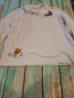 Vintage 90s Disney EEYOR Sweatshirt XXL Pooh Cartoon Pullover. Please view photos of the item as this is the exact item you will be receiving. From smoke free home.  Measurements are in the photos. Vintage Disney Clothes, Pooh Cartoon, 90s Disney, Disney Clothes, Jacket Vintage, Disney Animation, Vintage Disney, View Photos, Vintage 90s