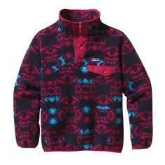 Classic snap pocket and placket pullover jacket for girls made from warm, durable and bluesign® approved polyester fleece (85% recycled). Trekking Outfit Women, Trekking Outfit, Chica Punk, Patagonia Fleece Pullover, Pullovers Outfit, Casual Skirt Outfits, Patagonia Fleece, Casual Skirt, Pullover Jacket