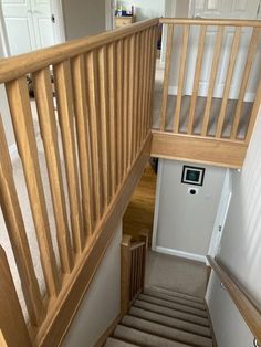 Oak Staircase Renovation in Loughborough, Leicestershire Attic Rooms Low Ceiling, Attic Playroom Ideas, Attic Bathroom Ideas, Attic Decor, Open Trap, Attic Playroom, House Staircase