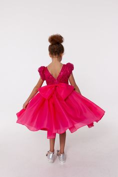 Majestic fuchsia/ red princess dress with sequined and beaded bodice and short puffy sleeves; full a-line skirt and  enormous bow at the back. V-shape open back, crew neckline. The lining is 100% cotton for safety and comfortable fit. *Please note that colors may slightly vary depending on your monitor settings. Red girl party dress, sequin girl dress fuchsia, magenta girl dress, tutu girl dress sleeves, girl dress with bow for birthday concert event You can find more gorgeous girl dresses in my Sweet Princess Dress shop by following this link: https://www.etsy.com/shop/SweetPrincessDress The dress is made from high-quality fabrics. Please ensure you send measurements and extra info in Personalisation section. I'm happy to send you the guidelines to take correct measurements - feel free to Red Princess Dress, Party Dress Sequin, Girl Party Dress, Red Princess, Dress Tutu, Dress Sleeves, Red Girl, Dress Sequin, Beaded Bodice