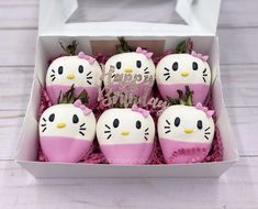 hello kitty cupcakes in a pink box