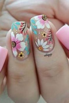 Nail Design Ideas Spring, Floral Nail Design, Nail Nail Designs, Vintage Haircuts, Nail Stamp Kit, Nail Polish Colors Summer, Wavy Bob Haircuts, Cute Short Nails, Easter Nail Designs