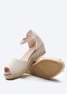 Introducing Cavall, the beige canvas espadrille wedge that is sure to become your go-to shoe this summer. With a super comfy heel, these are great shoes for walking and their super soft canvas band adds to the breezy style of these 2” high jute wedges. TOP TIP: STYLE These gorgeous shoes could be all you need this Summer. Step out in style without compromising on comfort. TOP TIP: SIZING If you are an in-betweener, try going down half a size for the very best fit. [highlights-section] Cavall can Breezy Style, Comfy Heels, Sell Shoes, Blue Cherry, Orthopedic Shoes, Leather Cushion, Espadrille Wedge, Jeffrey Campbell Shoes, Gorgeous Shoes