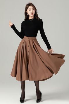 Winter Midi Skirt Outfit, Midi Wool Skirt, Midi Rock Outfit, Long Wool Skirt, Folklore Fashion, Prom Skirt, Skirt Winter, Midi Skirt Outfit, Rock Outfit