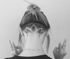 Lotus undercut Undercut Triangle, Lotus Undercut, Long Hair Designs, Shaved Nape