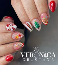 Funky Christmas Nails Acrylic, Nutcracker Nails, Chrismas Nail Art, Christmas Candy Nails, Nails Navidad, Easy Christmas Nail Art, Christmas Acrylic Nails, New Year Nails