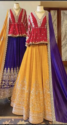 Ikkath Lehangas For Women, Godbharai Dress Indian, Godbharai Dress, Contrast Lehenga Color Combos, Designer Bridal Lehenga Choli, Indian Bride Outfits, Lehenga Blouse Designs, Half Saree Designs