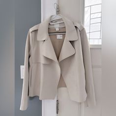 Nwt: H&M Faux Suede Cape Jacket- Size 10- Perfect For The Upcoming Weather! Over A Sun Dress Or With A Tank And A Pair Of Jeans! Chic H&m Winter Blazer, H&m Fall Office Outerwear, Fitted H&m Outerwear For Office, Elegant H&m Fall Outerwear, Casual H&m Outerwear For Office, Elegant H&m Outerwear For Fall, H&m Casual Office Outerwear, H&m Beige Outerwear For Spring, H&m Long Sleeve Outerwear For Office