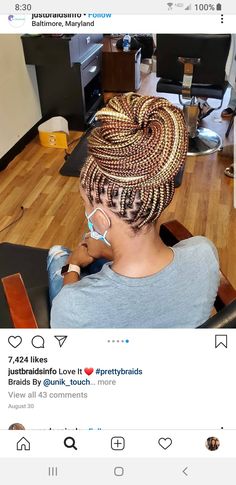 Blonde Knotless Braids With Shaved Sides, Shades Of Blonde Knotless Braids, 613 Blonde Knotless Box Braids, 613 Blonde Box Braids, 613 Blonde Braids Black Women, Mixed Blonde Box Braids, Box Braids Shaved Sides