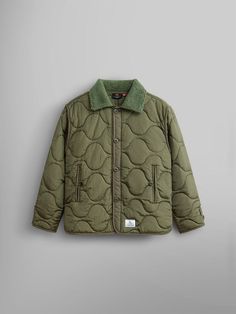 LINER JACKET W OUTERWEAR Alpha Industries OG-107 GREEN L Jacket Product Photography, Camping Jacket, Bog Jacket, Wu Wear, 2024 Lookbook, Liner Jacket, Seafoam Color, Collage Elements, Quilt Big