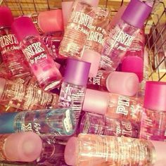 Pink Perfume, Victoria Secret Perfume, Pink Girly Things, Lip Glosses, Naha