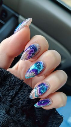 August Birthstone Nails, Geode Nail Art, Geode Nails, Nail Marble, Solid Nails, Art Inventory, Hawaii Nails, Stone Nail Art, Toddler Hairstyles