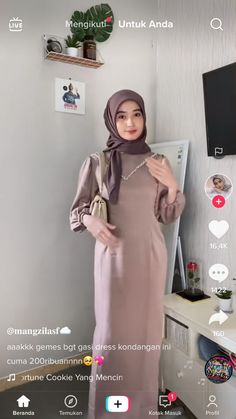 Inspirasi Gaun Bridesmaid Hijab Satin, Satin Hijab Outfit, Brisedmaid Dress Hijab, Dress Duyung Hijab, Model Dress Satin Hijab, Gaun Bridesmaid Hijab Satin, Bridesmaid Dresses Hijab Satin, Baju Bridesmaid Modern Hijab, Satin Dress Hijab