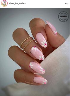 Daisy Nail Art, Bright Pink Nails, Cute Pink Nails, Baby Pink Nails, Light Pink Nails, Daisy Nails, Pink Nail Art, Almond Nails Designs