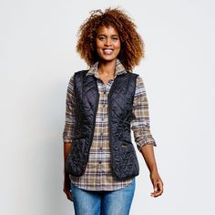 This customer fave wins raves for cozy warmth and roomy pockets. Wear it alone or zip it into your Barbour jacket. English Country Style Outfits, Barbour Style, Barbour Women, Country Style Outfits, Waxed Cotton Jacket, Barbour Jacket, Waterproof Rain Jacket, Tartan Scarf, Outfits 2023