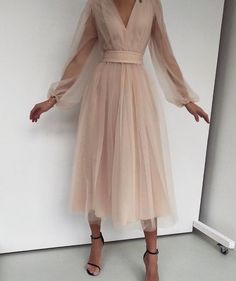 Fashion Goals, Tulle Prom Dress, Mode Inspo, Long Puff Sleeves, Long Prom Dress, Classy Dress, Mesh Dress, Fancy Dresses, Outfits Casuales