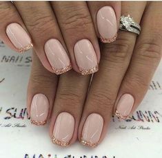 Nude pink and rose gold glitter tips Shellac Nail Designs, Rose Gold Nail Art, Rose Gold Nails Design, French Manicure Designs, Manikur Kuku, Gold Nail Designs, Gold Nail Art, Rose Gold Nails, Super Nails