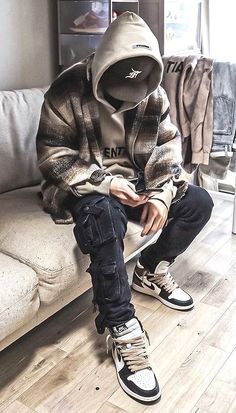 Mens Outfits Grunge, Grunge Mens Outfits, Green Mens Outfits, Mens Outfits Green, Hood Fashion, Herren Style, Mode Grunge, Style Masculin, Black Men Fashion Casual