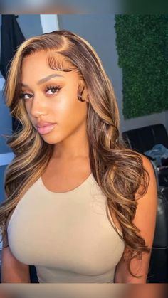 Honey Brown Hair, Honey Blonde Hair, Wavy Wig, Highlights Brown Hair, Brown Hair With Highlights, Front Lace Wigs Human Hair