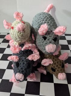 Rat Pattern, Crochet Rat, Grey Light, Rats, Acrylic Yarn, Pet Toys, Dark Grey, With Love, Light Grey