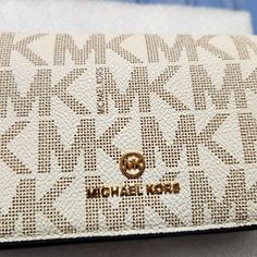 New Purse Michael Kors Bag, Wallets, Michael Kors, Bag Lady, Purse, Wallet, Cream, Women Shopping, Color