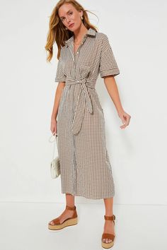 Brown Gingham Zacara Dress | Pomander Place Seersucker Dress Outfit, Hoc Spring, Brown Gingham, Summer Style Guide, Weekend Activities, Seersucker Dress, Gingham Fabric, Plaid Dress Shirt, Cocktail Attire