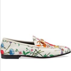 Iso Gucci Floral Jordaan Loafers 8.5 Size 8.5, 40 Nwt Preferably Thanks In Advance For Sharing And Tagging Potential Listings :) Gucci Floral Heels, Gucci Jordans, Gucci Jordaan Loafer, Gucci Jordaan, Lord Help, Gucci Floral, Canvas Loafers, Guccio Gucci, Fashion Sites