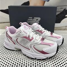 New With Box 100% Authentic Pink And Grey New Balance, N Shoes New Balance, New Balance 530 Pink, Mood Couples, Pink New Balance, New Balances, Pretty Sneakers, Shoes For School, Shoes New Balance