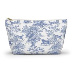 Chinoiserie Cosmetic Bag Make up Accessory Pouch Vintage - Etsy Beautiful Jungle, Toile Pattern, Blue Toile, Original Art Prints, Jungle Print, Accessory Pouch, Purse Pouch, Animal Pattern, Teal Green