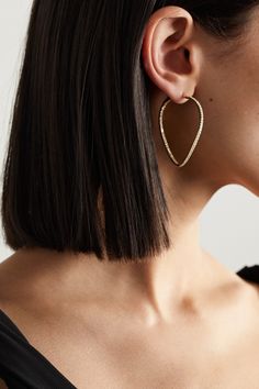 Anita Ko's sculptural earrings have been seen on everyone from Hailey Bieber to Margot Robbie. Made from 18-karat gold, this 'Twisted' pair has been designed with artful curves and dusted with 2.14-carats of diamonds. Luxury Yellow Gold Hoop Earrings For Evening, Luxury 14k Gold Hoop Earrings For Evening, Luxury Teardrop Hoop Earrings, Yellow Gold-plated Hoop Earrings For Evening, Gold Plated Yellow Gold Hoop Earrings For Evening, Yellow Gold Plated Hoop Earrings For Evening, Yellow Gold Pierced Hoop Earrings For Evening, Evening Yellow Gold Pierced Hoop Earrings, Formal Yellow Gold Pear-shaped Hoop Earrings