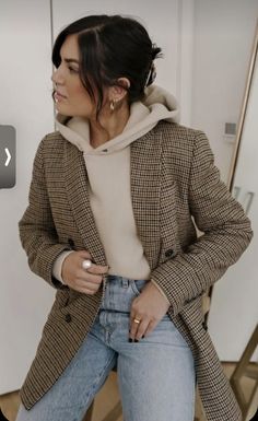 Editorial Outfits, Neutral Winter Outfit, Trendy Outfits 2020, Bold Outfits, Outfits 2000s, Fun Outfits, Skandinavian Fashion, 2000s Outfits, Trendy Outfits Winter