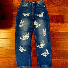 Butterfly Mom Jeans Painted Jeans, Jeans Color, Colored Jeans, Limited Time, Mom Jeans, Blue White, Color Blue, Size 2, Women Jeans