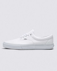 Era Classic Tumble Shoe Vans White, Skate Shoe, Shoe Lace, Emphasis, Skate Shoes, Off The Wall, Tumbling, Top Shoes, Low Top