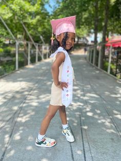 Black Baby Girl, Cute Pregnancy Pictures, Girl Graduation, Kids Goals, Pregnancy Pictures, Cute Braided Hairstyles, Fashion Baby Girl Outfits, Kindergarten Graduation, Black Baby