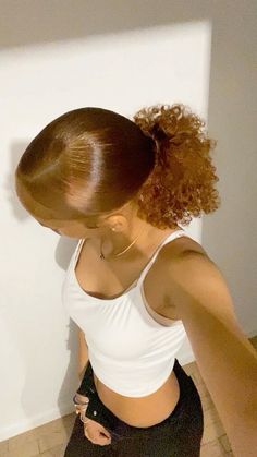 Coils Hairstyles, Clip Hairstyles For Short Hair, Bangs For Kids, Jaw Clip Hairstyles, Kids Bridal, Natural Hair Bun Styles, Mixed Curly Hair, Jaw Clip, Brown Hair Inspo