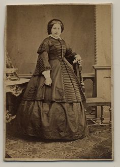 Victoria Reign, Women Costume, Lady In Waiting, Jaco, The Favorite, Antique Photos, Fashion Plates