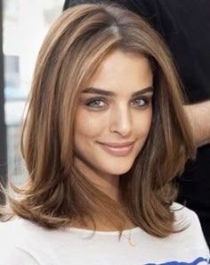 Hair Layers Medium, Trendy Haircuts Medium, Kort Bob, Layers Medium, Haircut Medium, Hair Color Crazy, Hairstyles For Medium Length Hair Easy, Idea Wedding