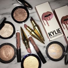 @tyffiii •.♡ Follow me on Instagram @stef.s_style for daily fashion & lifestyle updates of myself Kylie Jenner Lip Kit, Kylie Jenner Lips, Kylie Lip Kit, Kylie Jenner Makeup, Smoky Eyes, Lip Kit, Makeup Goals, Kylie Cosmetics