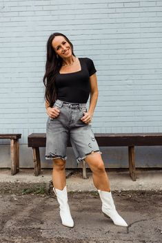 Denim Blue High Rise Bermuda Shorts Relaxed Fit, High Rise Denim Blue Bermuda Shorts, Casual High-waisted Bermuda Shorts With Cargo Pockets, Casual High-waist Medium Wash Bermuda Shorts, High Waist Cotton Bermuda Shorts With Built-in Shorts, Time To Live