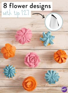 the instructions for how to make flower hair clips with felt flowers on wooden boards, including two